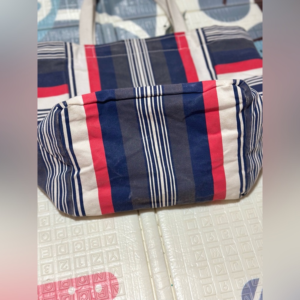 Aritzia Tote Bag “Patriot” | Striped Canvas | Red, Navy, White nwt - Picture 10 of 11